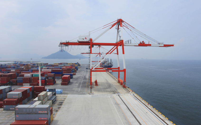 コンテナ物流 広島荷役株式会社